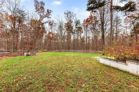 Exterior - 522 Unity Pl, Buckingham, VA 23921 photo 9 of 11
