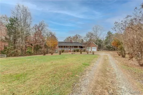 1845 Ballsville Rd, Powhatan, VA 23139