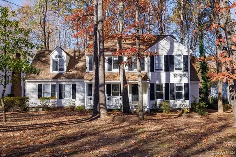 6200 Forest Wood Ct, Midlothian, VA 23112