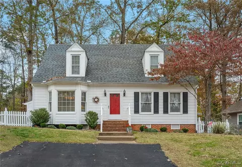 12316 Boxford Ln, Midlothian, VA 23114