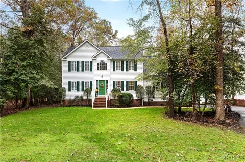 806 Greyledge Blvd, Chester, VA 23836