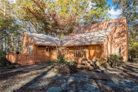 5915 Union Mills Rd, Troy, VA 22974