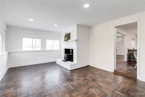 Living - 8459 Stumpy Rd, Hanover, VA 23069 photo 6 of 8