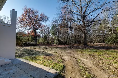 Exterior - 8459 Stumpy Rd, Hanover, VA 23069 photo 4 of 5
