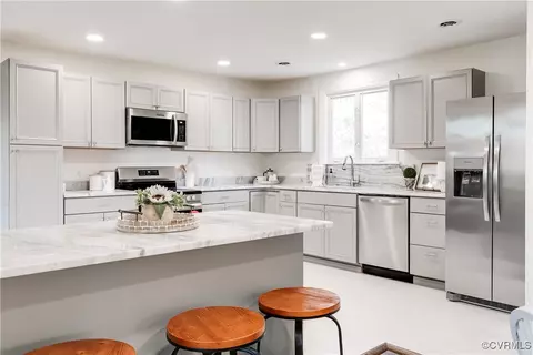 Kitchen - 8459 Stumpy Rd, Hanover, VA 23069 photo 5 of 5