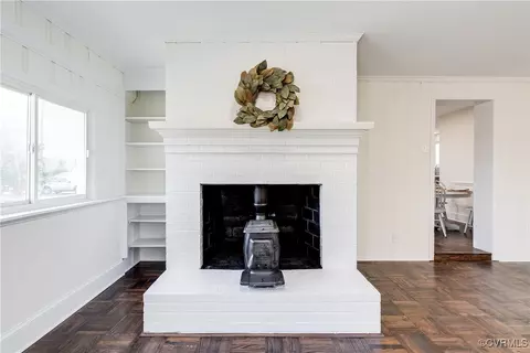Living - 8459 Stumpy Rd, Hanover, VA 23069 photo 7 of 8