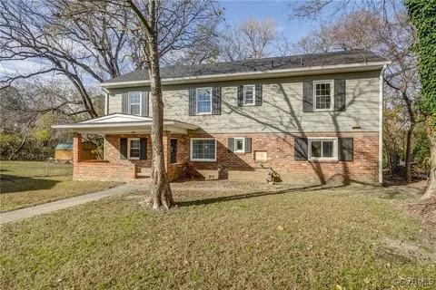 805 Fort Henry St, Petersburg, VA 23803