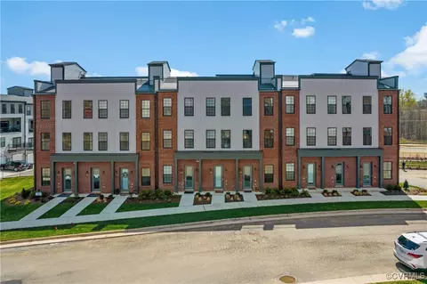 13269 Garland Ln, Midlothian, VA 23114