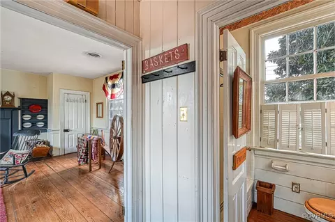 16300 Midlothian Tpke, Midlothian, VA 23113 photo 25