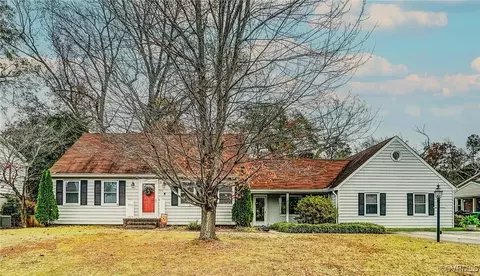 815 Forestview Dr, Colonial Heights, VA 23834