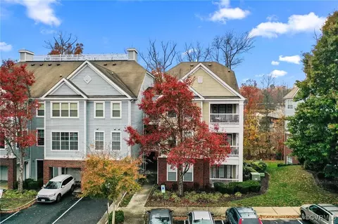624 Bristol Village Dr #B05, Midlothian, VA 23114