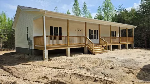 2255 Holly Farms Rd, Rice, VA 23966