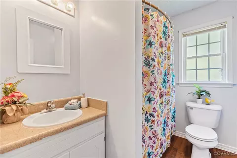 Bath - 15655 Devlin Dr, Chesterfield, VA 23838 photo 3 of 3