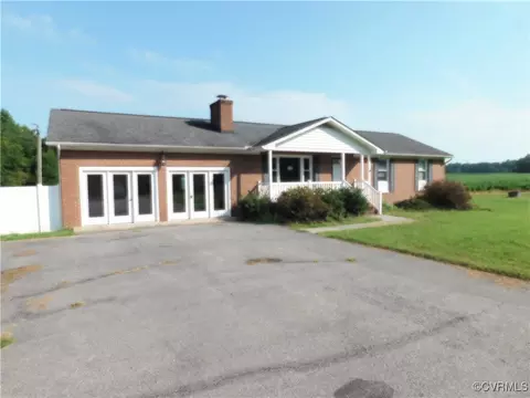 7581 River Rd, King William, VA 23086