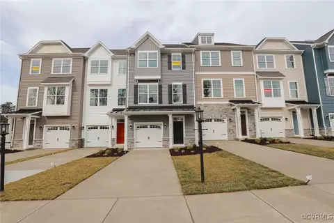 7813 Alexandria Dr, Moseley, VA 23120