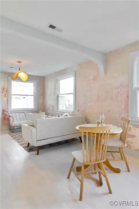 Dining - 411 Patrick Ave, Richmond, VA 23222 photo 1 of 4