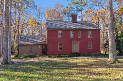 12511 Easthampton Dr, Midlothian, VA 23113