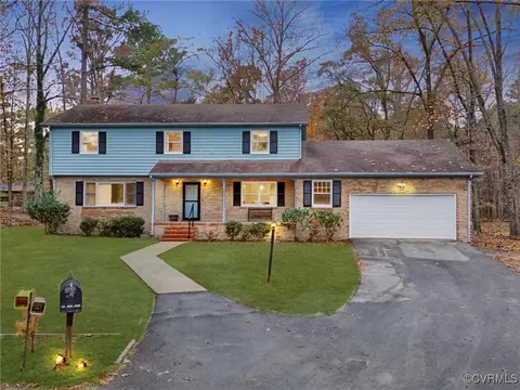 205 Layne Cir, Petersburg, VA 23805