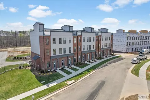 13265 Garland Ln, Midlothian, VA 23114