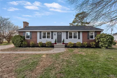 7967 Kenmore Dr, Mechanicsville, VA 23111