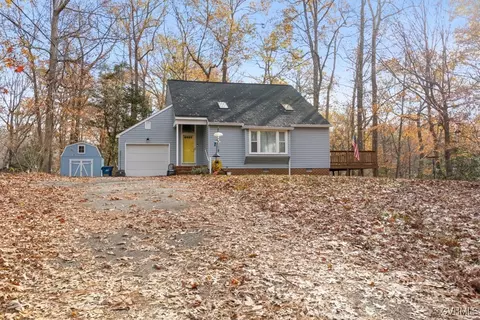 4664 Massena Dr, Williamsburg, VA 23188