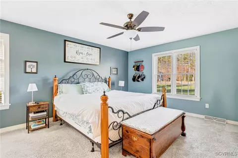 Bedroom - 201 Pleasant View Dr, Aylett, VA 23009 photo 6 of 8