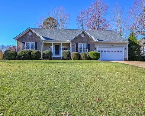 1812 Bantry Dr, Midlothian, VA 23114