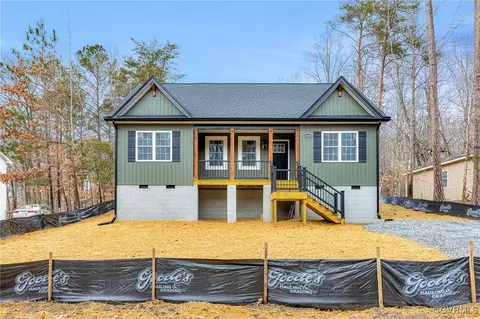 26400 Dejarnette Ln, Ruther Glen, VA 22546