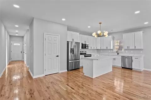 216 S Dunlop St, Petersburg, VA 23803