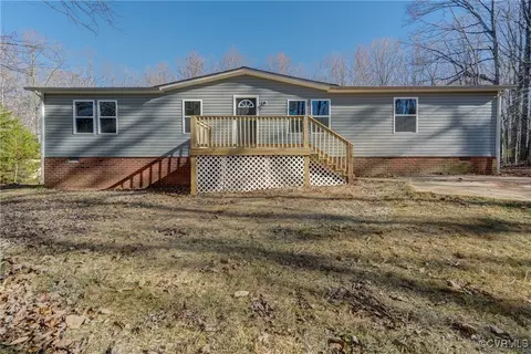 2461 Chapel Hill Rd, Goochland, VA 23063