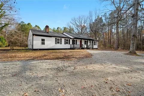 13809 Fairwood Rd, Petersburg, VA 23805