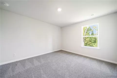 Bedroom - 41 Central Pl, Aylett, VA 23009 photo 1 of 2