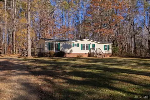 2300 Namozine Rd, Church Road, VA 23833