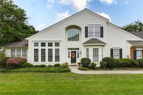 10018 Locklies Dr, Glen Allen, VA 23060