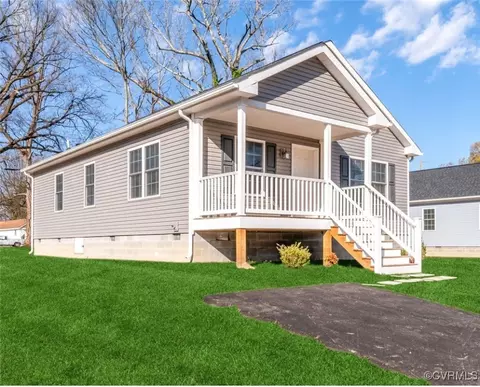 813 Belden St, Emporia, VA 23847