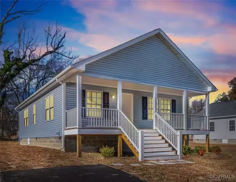 815 Belden St, Emporia, VA 23847