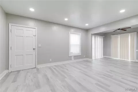 Living - 6013 Warwick, Richmond, VA 23224 photo 1 of 3
