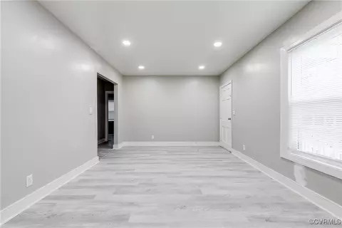 Living - 6013 Warwick, Richmond, VA 23224 photo 2 of 3