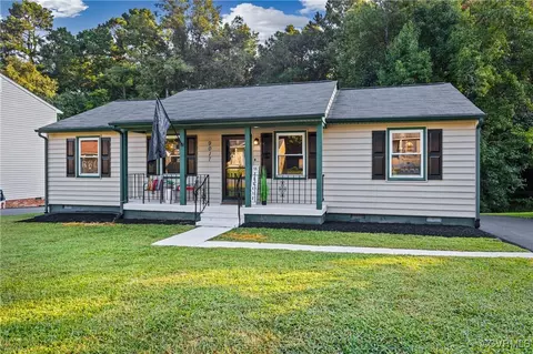 9017 Lost Forest Dr, North Chesterfield, VA 23237