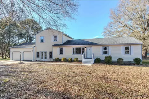 15710 Kaleb Ln, Disputanta, VA 23842