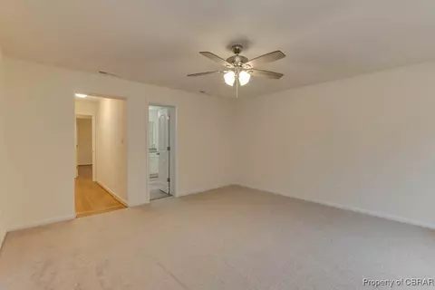 Bedroom - 53 Longwood Dr, Hampton, VA 23669 photo 2 of 4