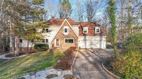 5901 Harbourwood Pl, Midlothian, VA 23112