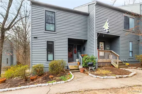 9517 Groundhog Dr, Richmond, VA 23235