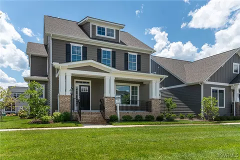 215 Thorncliff Rd, Ashland, VA 23005