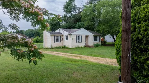 1393 Warwick Park Rd, Henrico, VA 23231