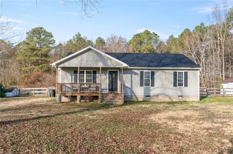 4914 Powhatan Trl, King William, VA 23086