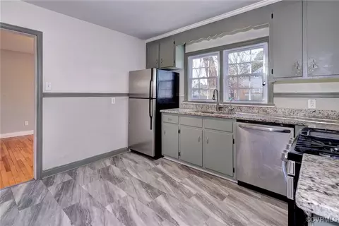 Kitchen - 706 Jackson Dr, Williamsburg, VA 23185 photo 4 of 4