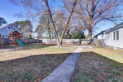 Exterior - 706 Jackson Dr, Williamsburg, VA 23185 photo 11 of 11