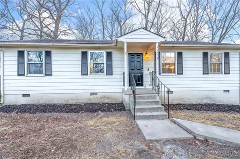 5301 Greatbridge Ct, North Chesterfield, VA 23237