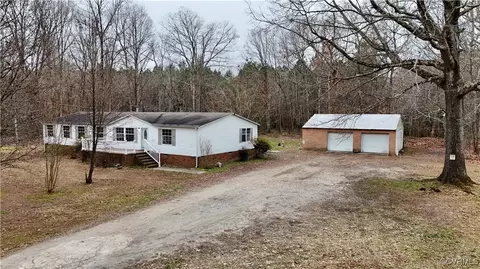 228 Friendship Ln, Mattaponi, VA 23110